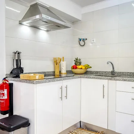 Casa Da Tia Celeste Iii, A In Madeira Apartment *