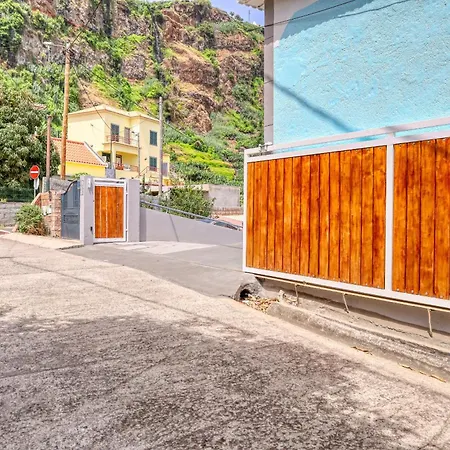 Casa Da Tia Celeste Iii, A In Madeira * Ponta do Sol (Madeira)