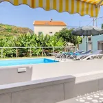 Casa Da Tia Celeste Iii, A In Madeira Apartment
